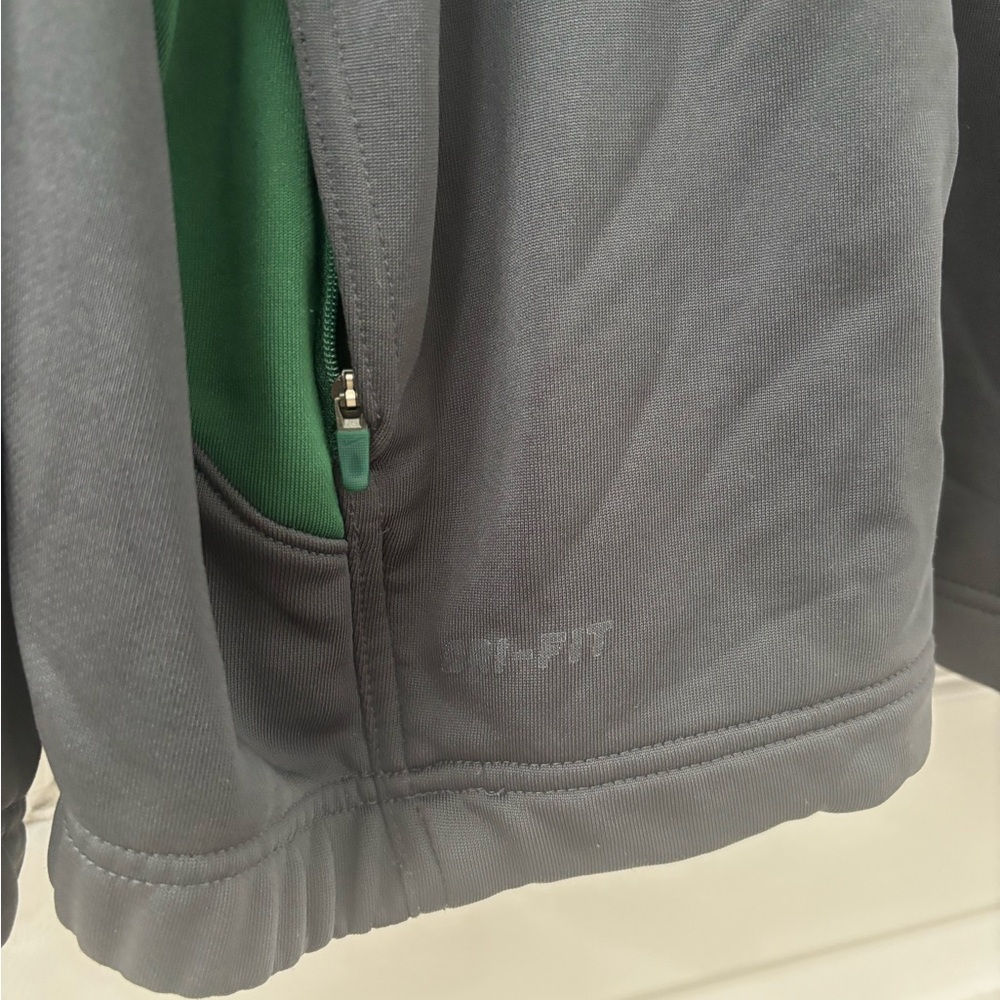 Nike Dark Gray and Green Athletic Jacket Dakota Fighting Sioux - Picture 7 of 8